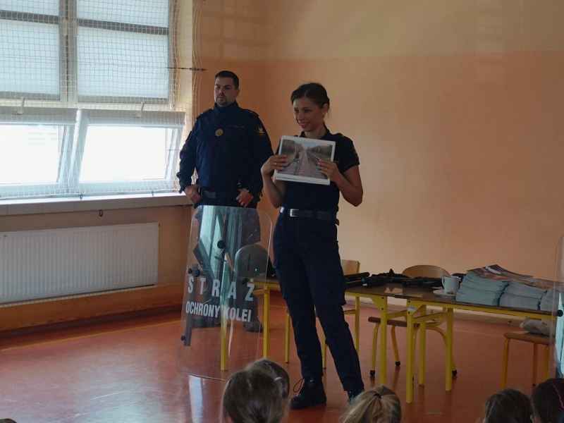 Spotkanie ze Strażą Ochrony Kolei (SOK)